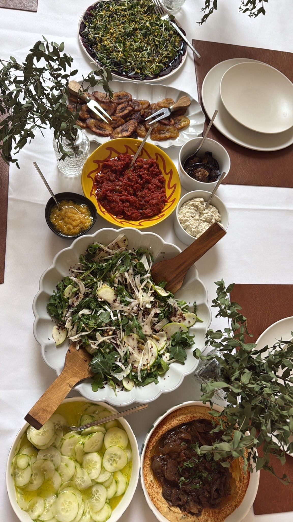 Shabbat Dinner 🩵

#LTKHome #LTKParties #LTKFamily