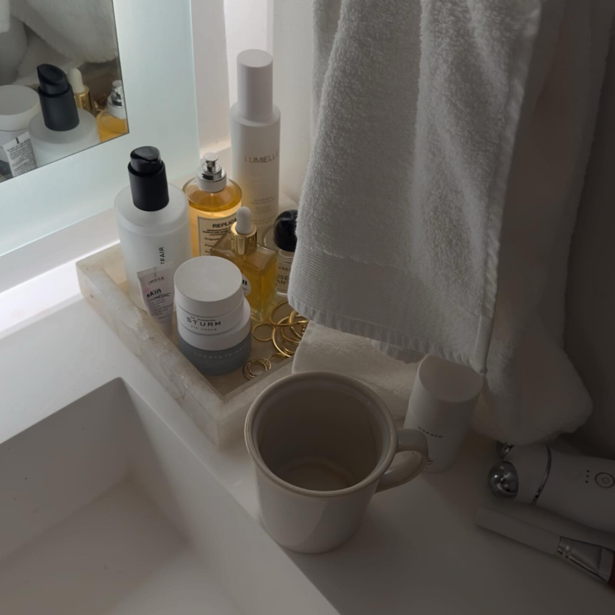 morning routine!!!! #morningroutine #beautyproducts #musthaveproducts

#LTKBeauty #LTKHome #LTKSummerSales