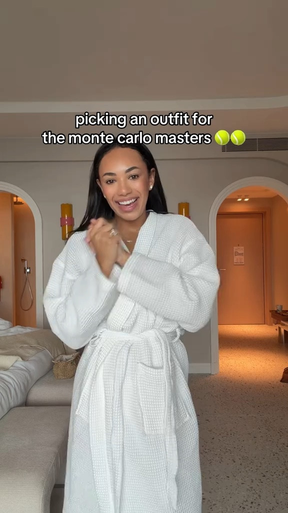 tennis maxing !! #tennis #ootd #getdressedwithme #montecarlomasters #gdwm

#LTKActive #LTKgrwm #LTKootd