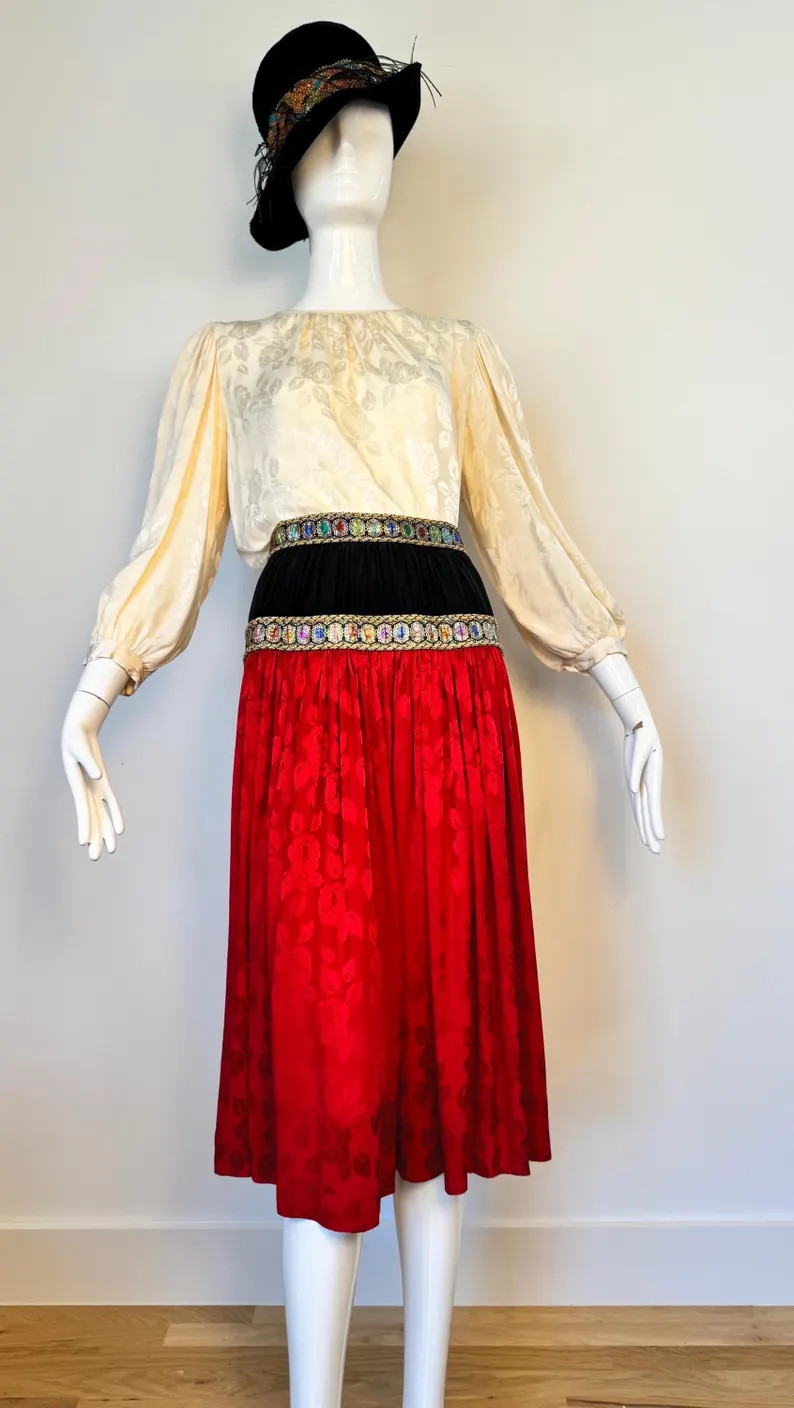 Vintage Miss O by Oscar De La Renta Silk Skirt and Blouse Set | Etsy (Global)