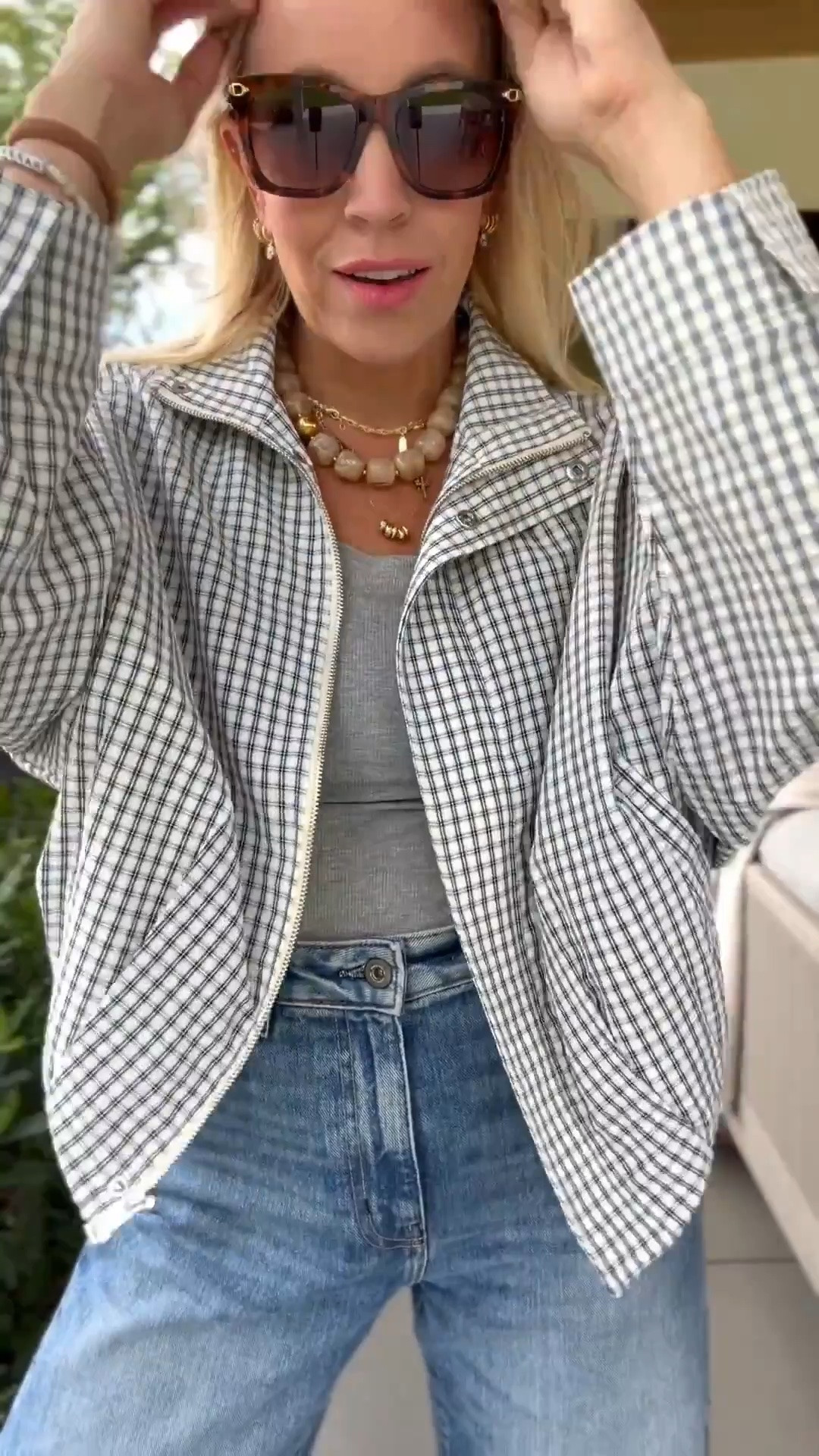 This jacket looks just like one from zara! Size medium

#LTKootd #LTKgrwm #LTKmomlife