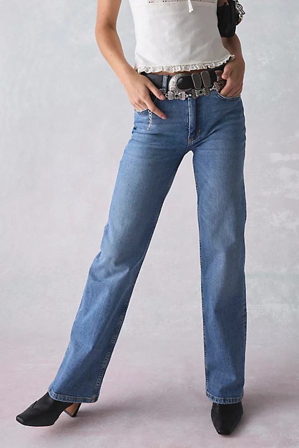 BDG Jade Mid-Rise Bootcut Jean in Light Blue, Women's at Urban Outfitters | Urban Outfitters (US and RoW)
