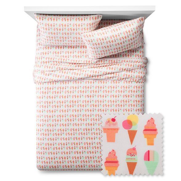 Frozen Fantasy Sheet Set - Pillowfort™ | Target