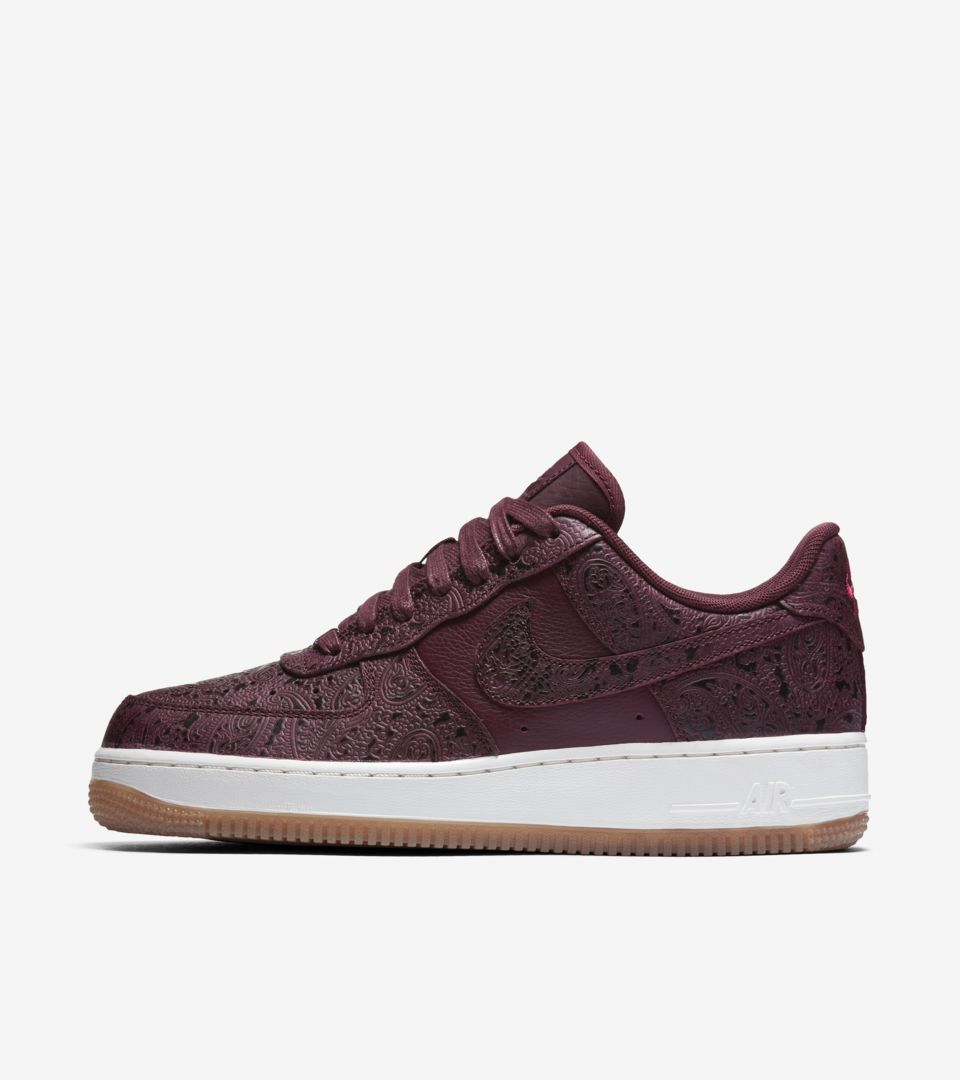 WMNS AIR FORCE 1 | Nike (US)
