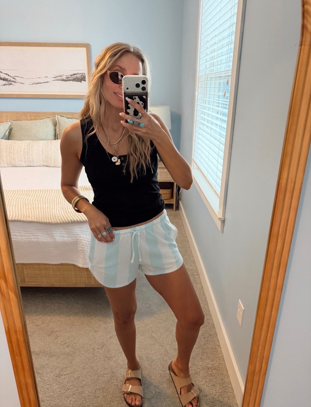 🤍 Viral $10 Baja shorts! 

Small / tts

@walmartstyle #walmartpartner #walmartstyle