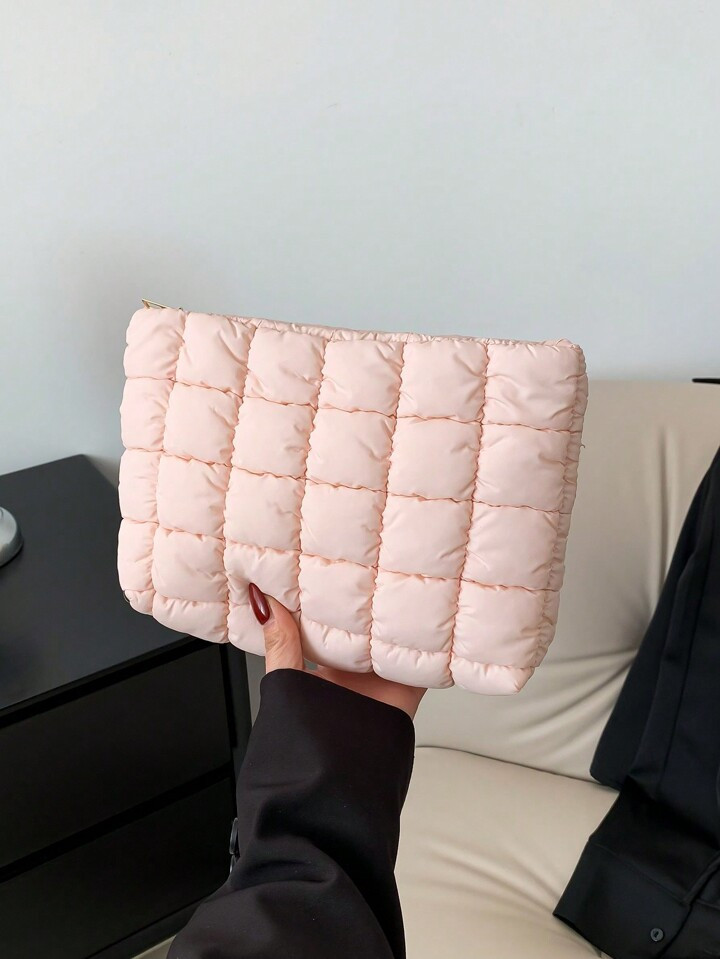 Fashionable Grid Pattern Makeup Bag, Casual Clutch, Warm Padded Down Bag With Elastic Sewing Thre... | SHEIN