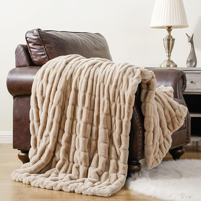 BATTILO HOME Beige Faux Fur Throw Blanket, Large Reversible Ruched Rabbit Fur Blanket for Bed, Co... | Amazon (US)