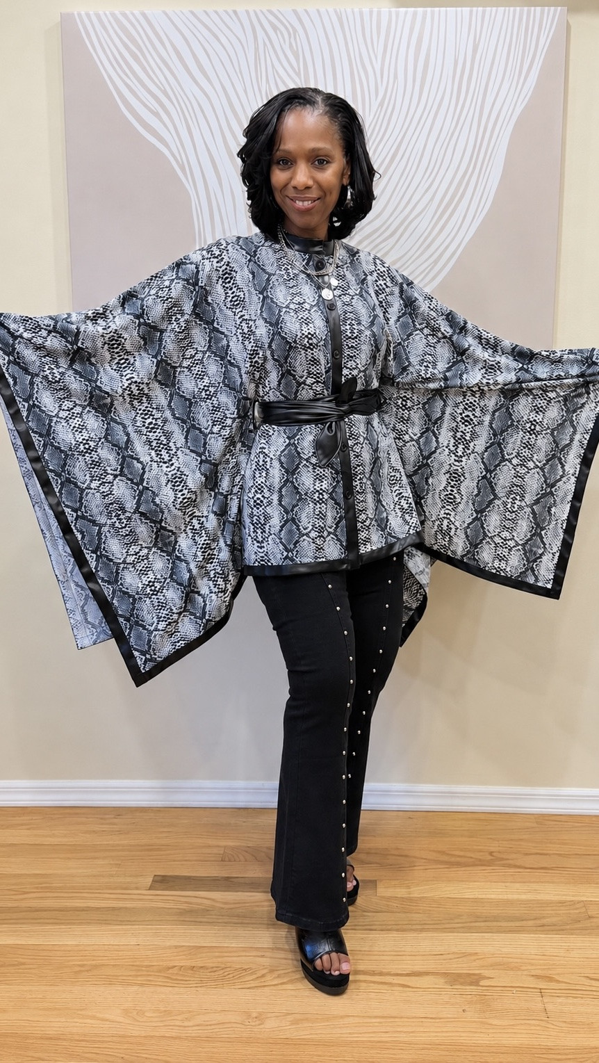 Fall fashion at 60 🍂 One statement piece, two ways to style it.

Partnering with @shopashro to style another beautiful piece from their Fall Collection. 🍂 I love a statement piece that gives me options, and this caftan can completely change depending on what I pair it with.

✨ Bethany Belted Caftan Tunic
Item #PW337590
Wearing a Medium
Gifted by @shopashro

I styled it two ways — which one are you choosing, Look 1 or Look 2? 🖤

#Ashro #AshroStyle #FallFashion #FallStyle #ThisIs60 #StyleAt60 #FashionOver50 #Over50Style #AgelessStyle