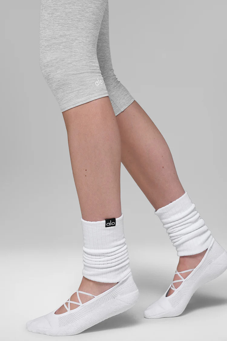 Alosoft High-Waist Iconic 90's Capri | Alo Yoga (US)