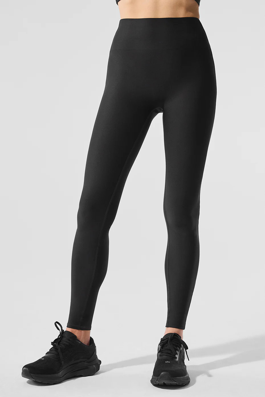 ALO | Airlift High-Waist Sleek Legging in Black, Size: Large | Alo Yoga (US)