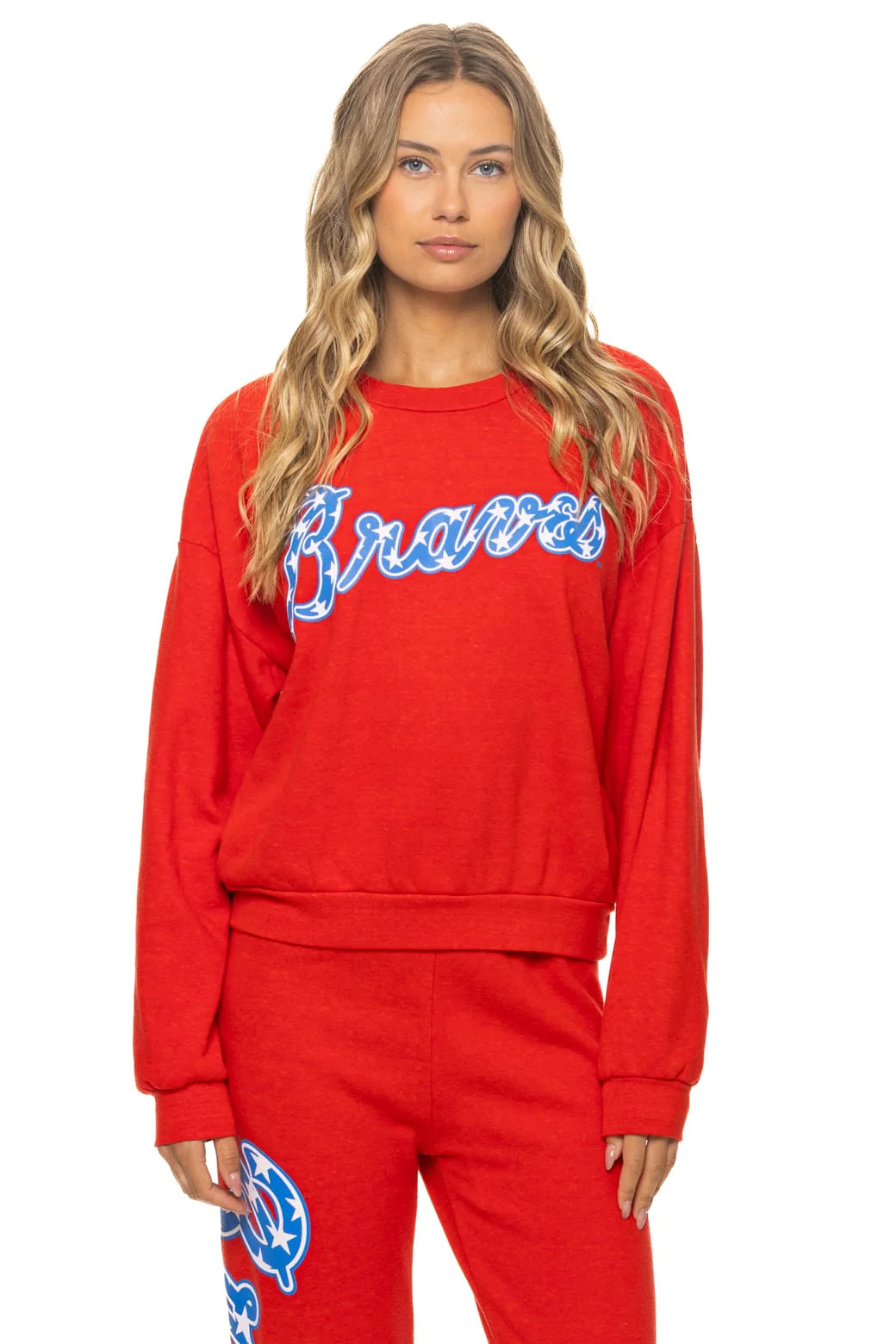 ATLANTA BRAVES 2026 RELAXED CREW SWEATSHIRT - RED | Aviator Nation