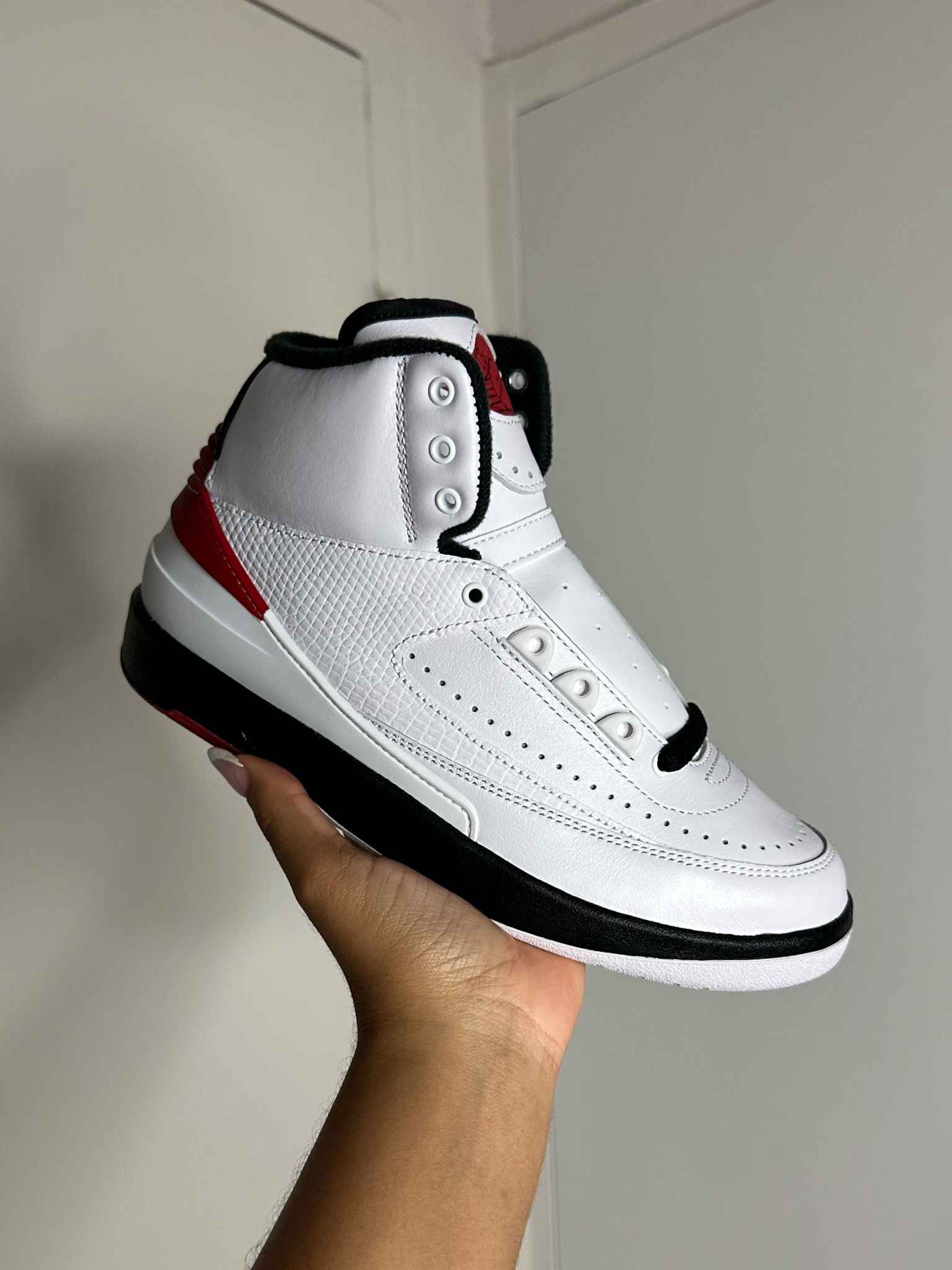 Air Jordan 2 Chicago OG

#LTKGiftGuide #LTKstyletip #LTKshoecrush