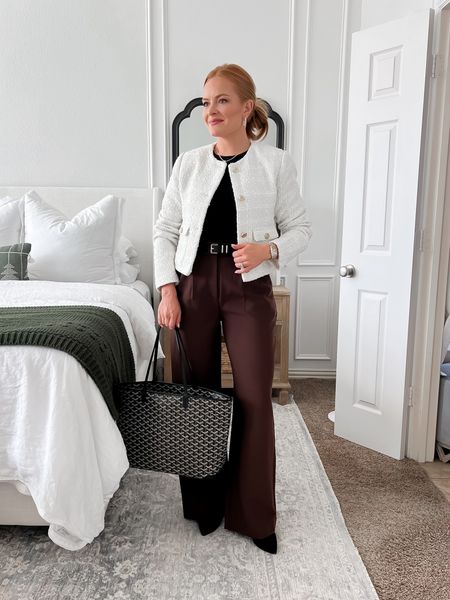 Daily workwear look to get you inspired for the week🖤 

Sizing:
Jacket - small
Black pants - 6 (TTS)
Top - small

#LTKfindsunder100 #LTKworkwear #LTKSpringSale