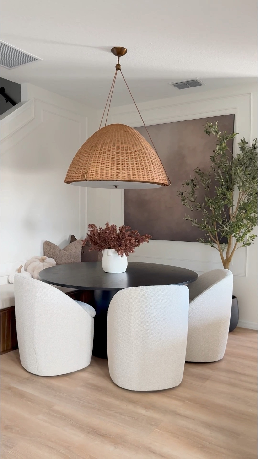 Are you kidding?! How gorgeous are these? 😍😍 They are giving designer vibes big time but so affordable ❤️👌🏼

Home
Home decor
Dinging room chairs 

#LTKSaleAlert #LTKHome