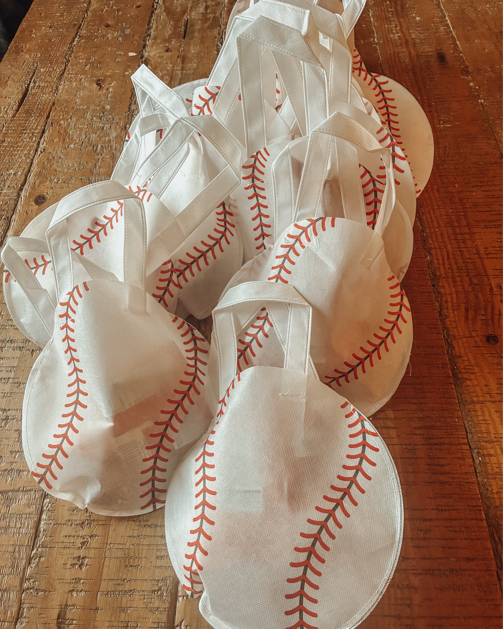 Guess who has baseball snack duty?! how cute are these little Baseball snack packs for the team! And check out what I put inside. Trying to stay semi healthy, but we love Annie’s! 

#LTKKids #LTKfoodie #LTKmomlife