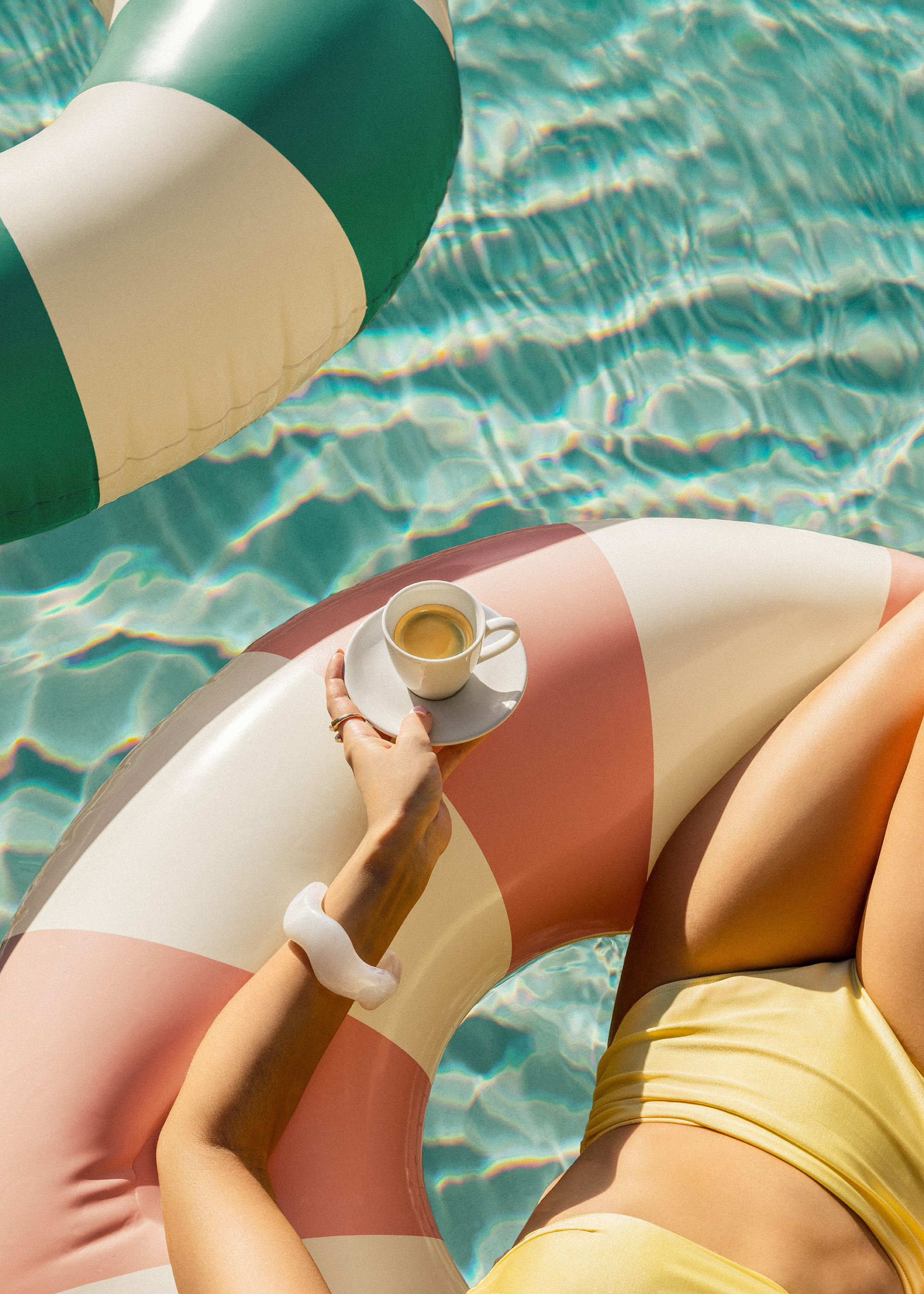 Sunlit Sips Print | Desenio