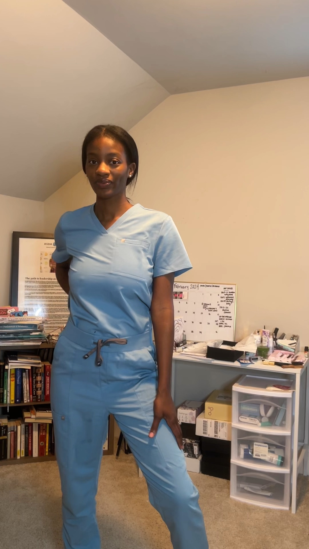 I’m 100% a Fabletics Scrubs girlieeee 🫶🏾✨ love this color and this pair! Where are all of my healthcare girlsss at?!  

#LTKActive