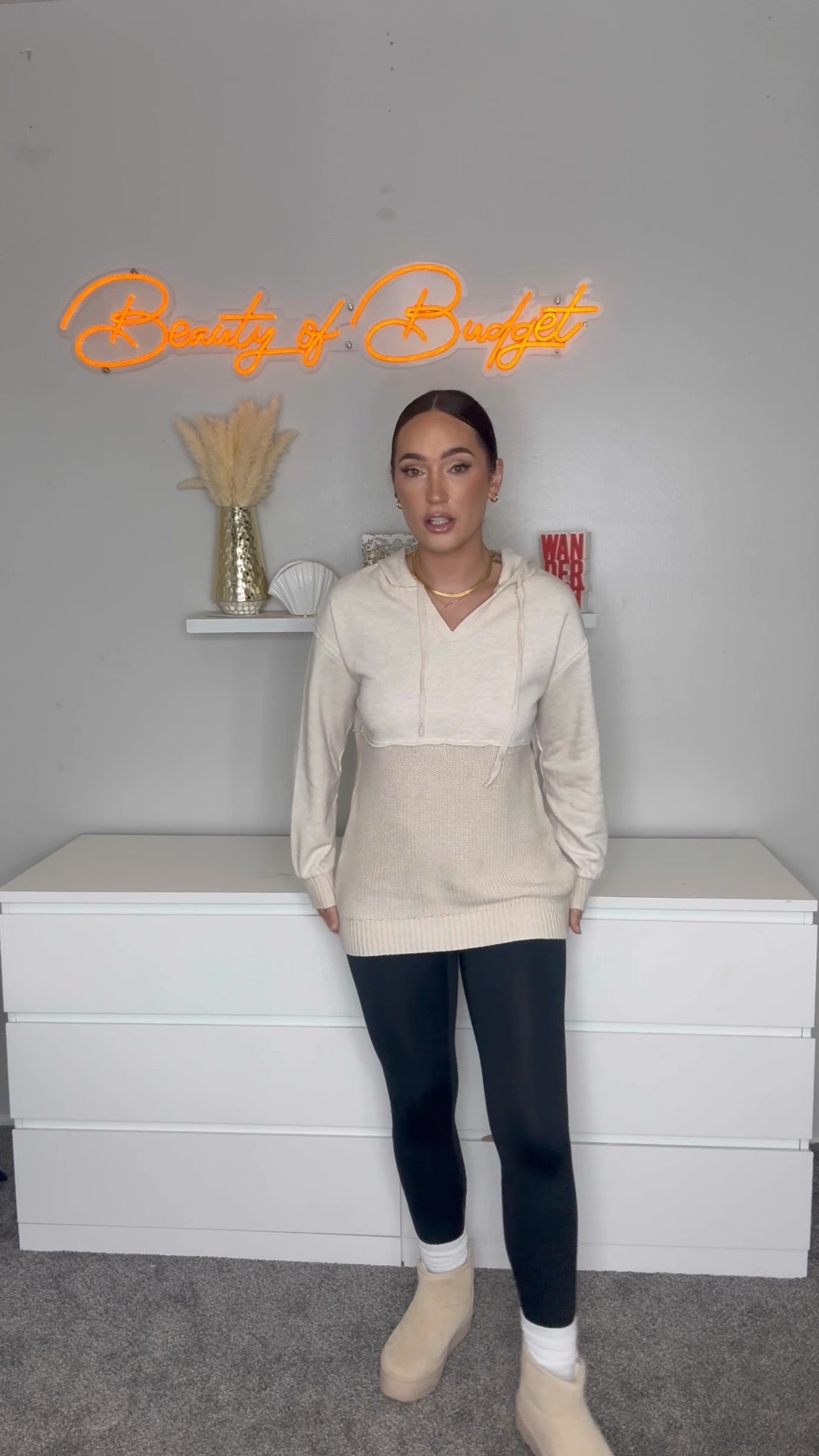 Two sweatshirts you need for fall & winter!!

Under $20 and under $10!

Walmart finds
Sweatshirts for fall
Fall styles


#LTKVideo #LTKSeasonal #LTKFallSale