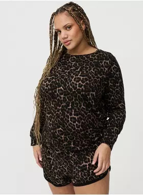 LIGHT WEIGHT FRENCH TERRY PULLOVER LOUNGE SWEATSHIRT | Torrid (US & Canada)
