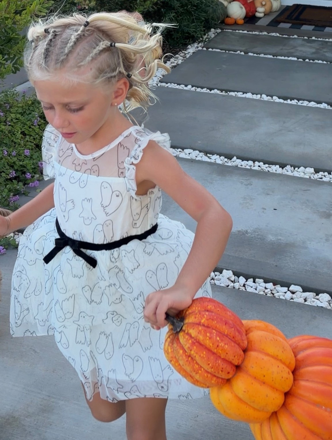 Cutest little girl Halloween dress! 

#LTKSeasonal #LTKKids #LTKHalloween