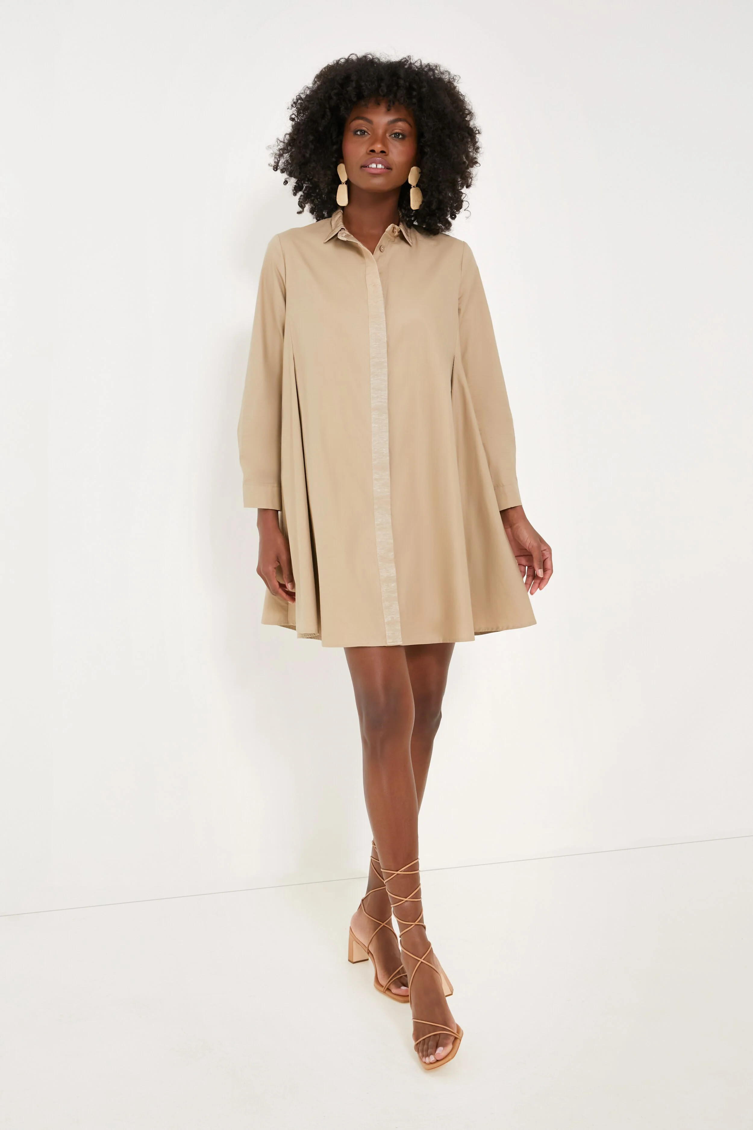 Barcelona Beige Wren Shirt Dress | Tuckernuck (US)