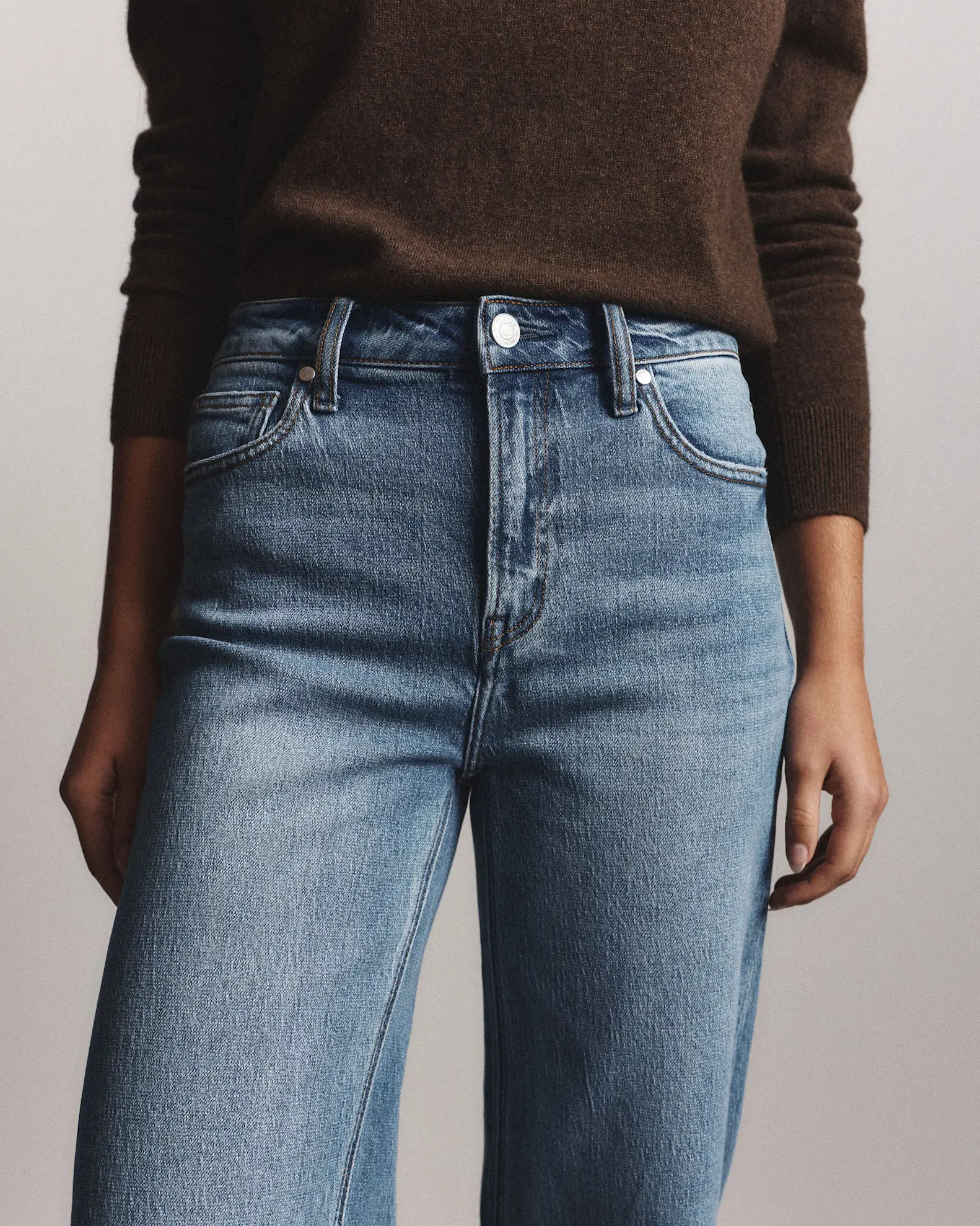 Bella Stretch Relaxed Straight Jeans in Atlantic Blue | Quince