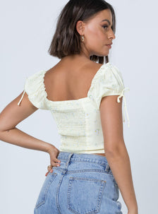 Allyson Top Yellow | Princess Polly US