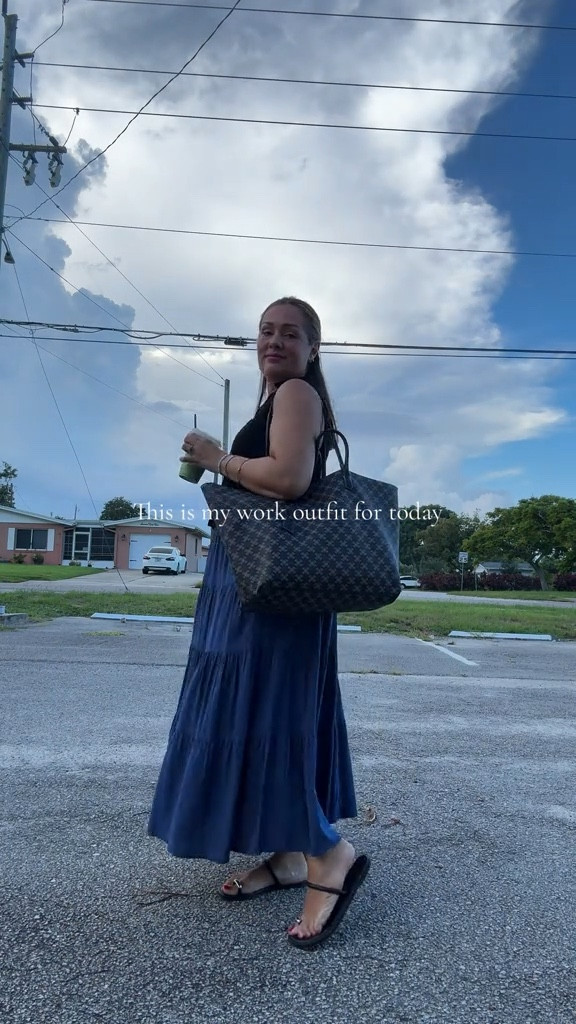 Easy, breezy work ootd

#LTKMidsize #LTKFindsUnder50 #LTKSeasonal