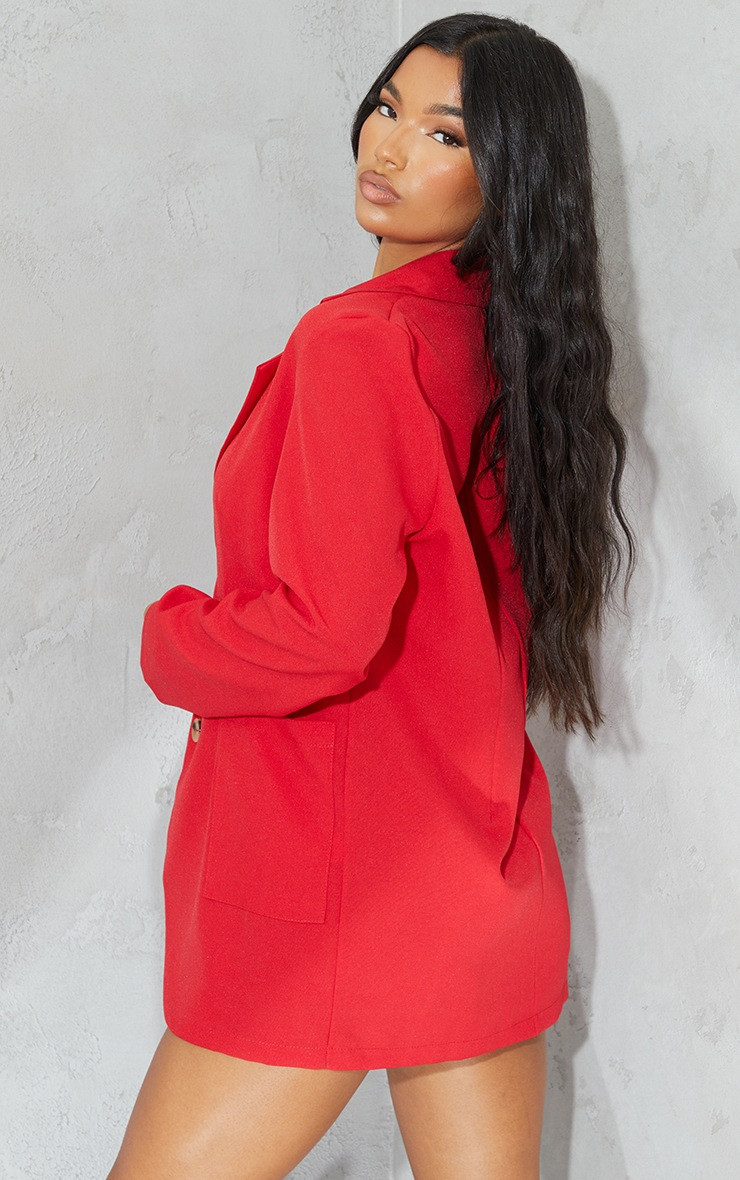 Red Basic Single Breasted Oversized Blazer | PrettyLittleThing CAN