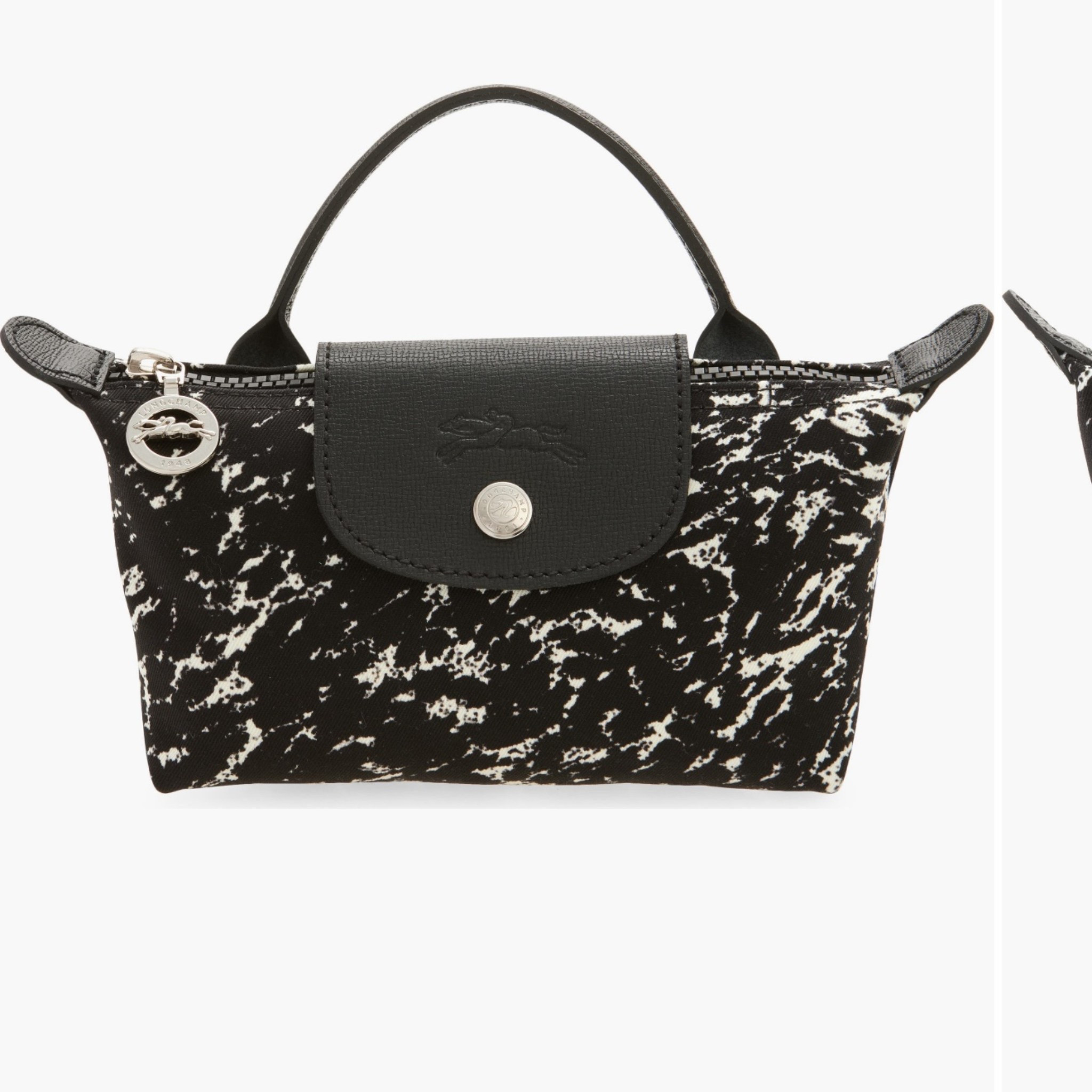 This LONGCHAMP cosmetic case is such a cutie and half off! A great holiday gift idea for your friends who love luxe gifts. Only $50 now, I’m saying that’s a great price! 

#LTKFindsUnder50 #LTKGiftGuide #LTKSaleAlert