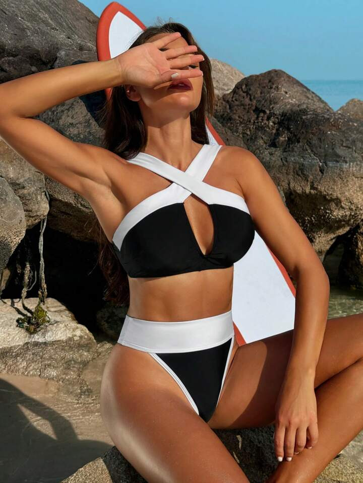 SHEIN Swim Vcay Summer Beach Women's Contrast Color Hollow Out Bikini Set | SHEIN