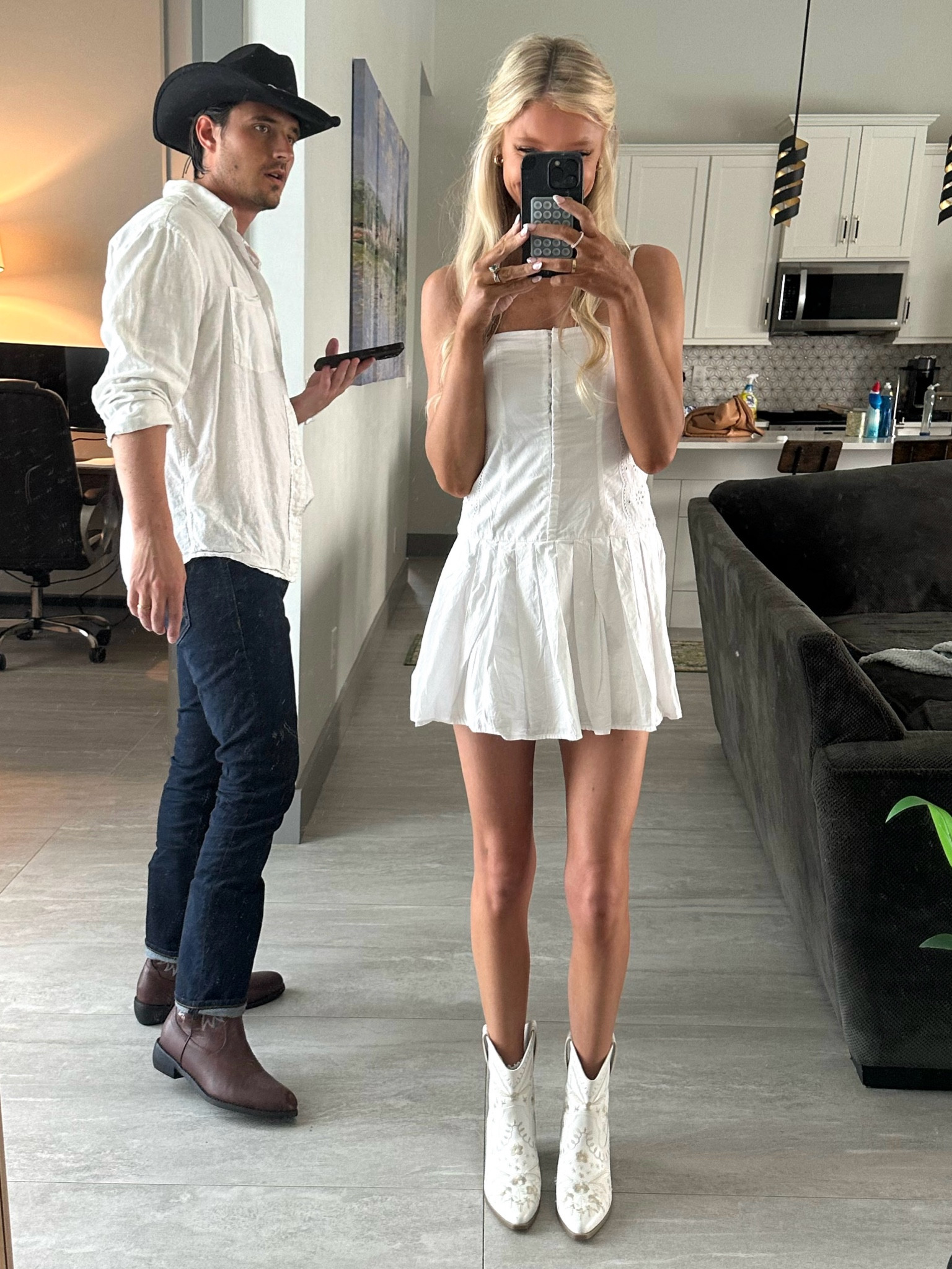 Country concert fits