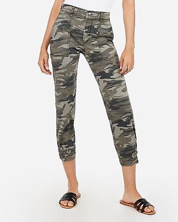 high waisted straight cropped cinched hem camo pant | Express