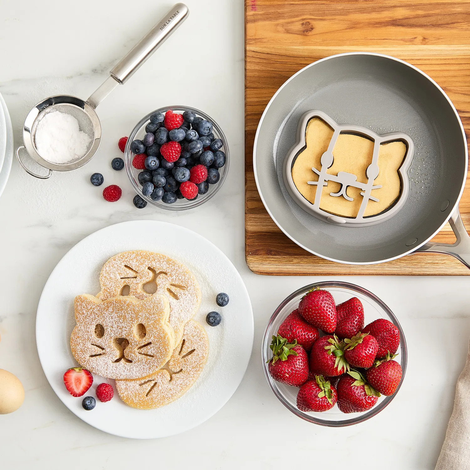 Sur La Table Cat Egg & Pancake Mold | Sur La Table