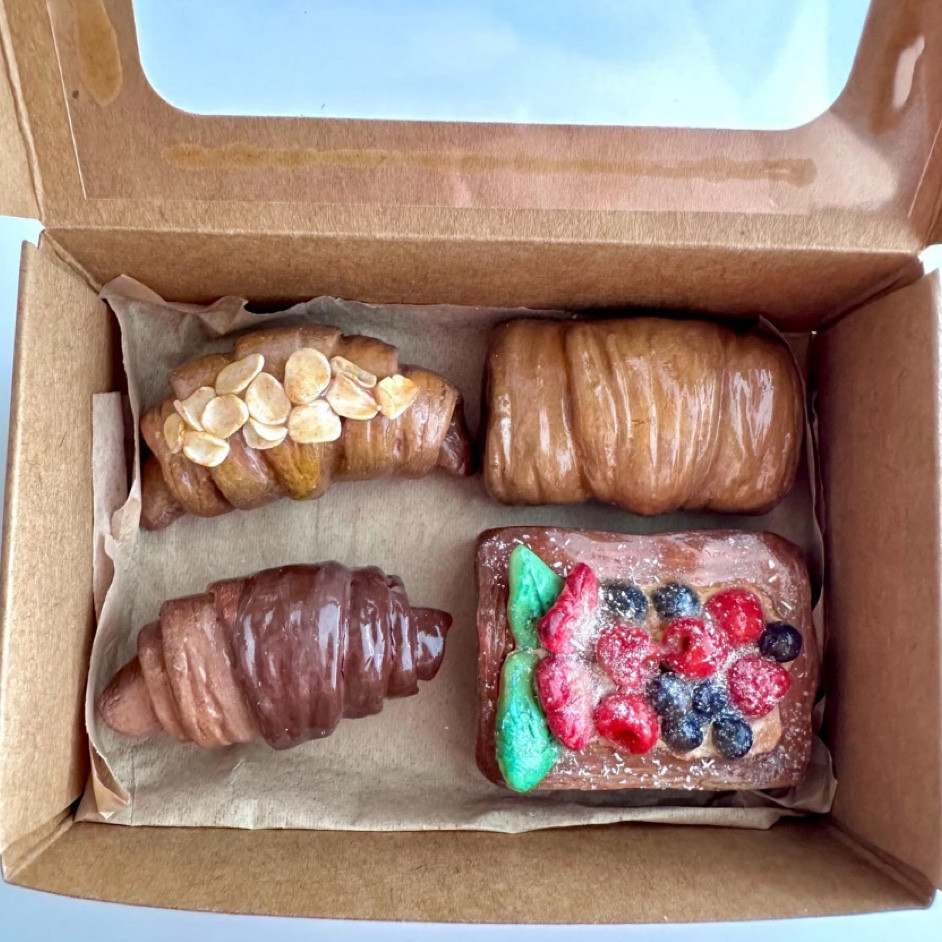 Cute fridge magnets // unique gift ideas 

#LTKSeasonal #LTKGiftGuide #LTKHoliday