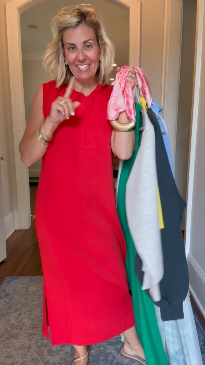 Well hello @The Willow Tree - I’m loving all these things!!!!

Size small in all & lemme tell you, yall are going to love the prices!

#LTKdayinmylife #LTKOver40 #LTKTravel