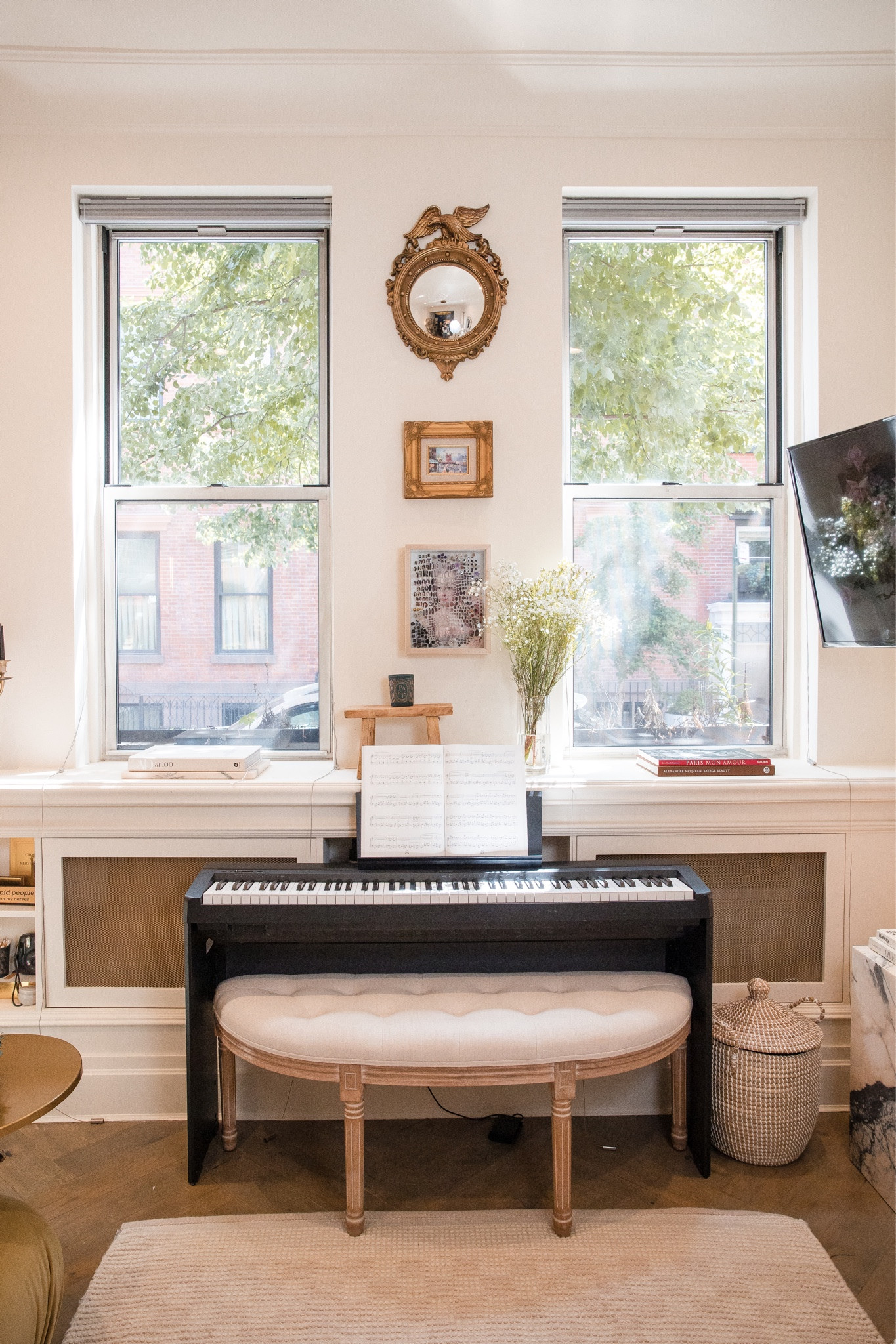 This piano bench is also a great entry way or end of bed bench too! It’s on sale! 

#LTKhome