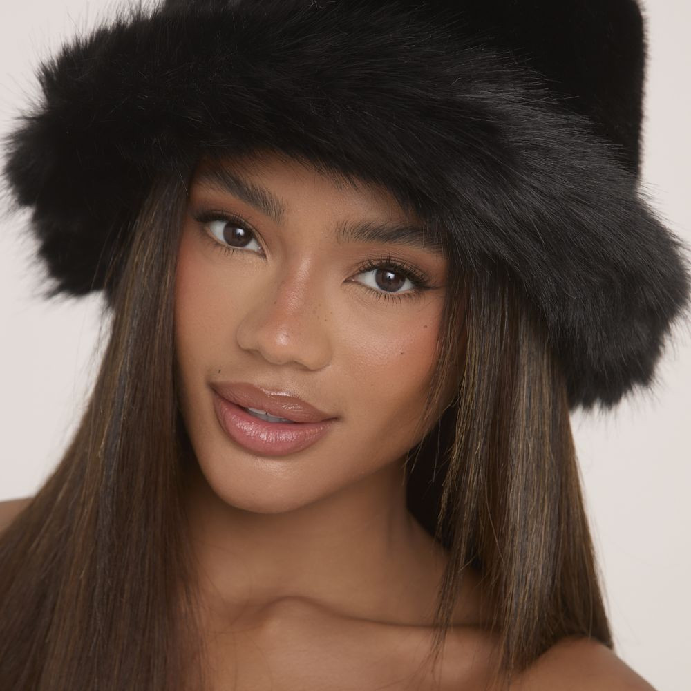 Oversized Hat In Black Faux Fur | EGO (UK)