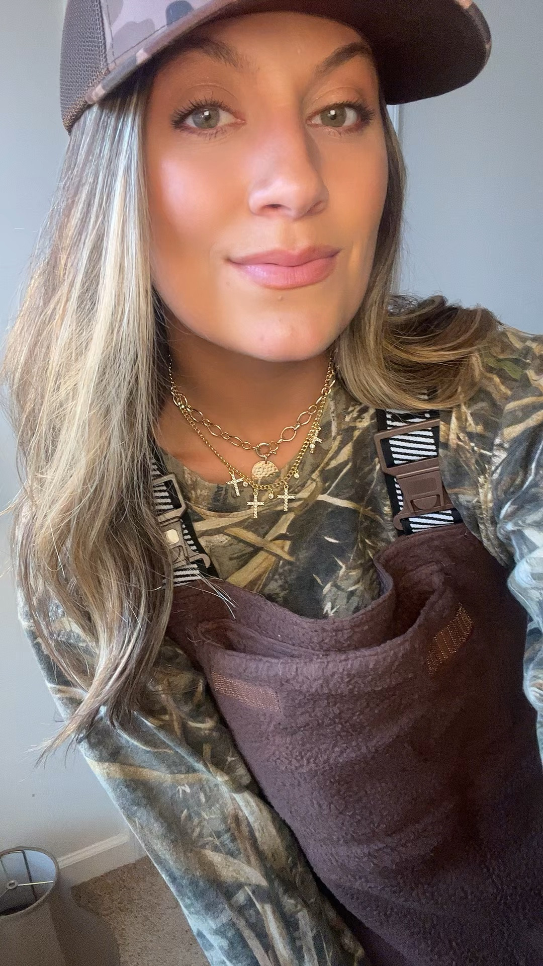 Fleece overalls for the absolute WIN👏

These are HOT on the market right now, snag yours before the winter weather hits! ❄️

I am wearing my true to size Medium 🤎

#fleeceoveralls #outdoorgirls #winteroutfit #snowoutfit #warmootd 

#LTKVideo #LTKSeasonal #LTKHoliday