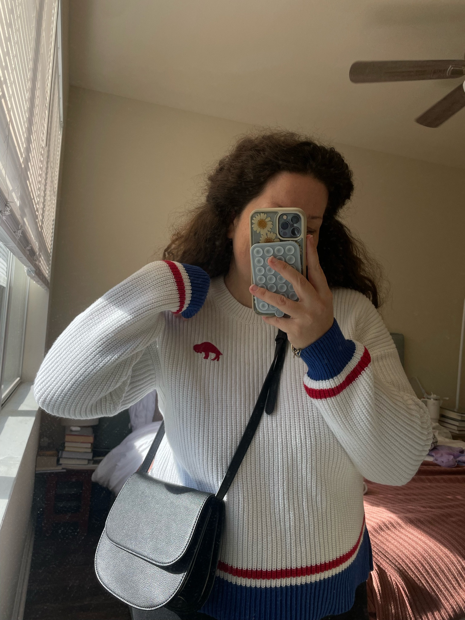 Buffalo bills sweaters 

#LTKSeasonal #LTKfindsunder100