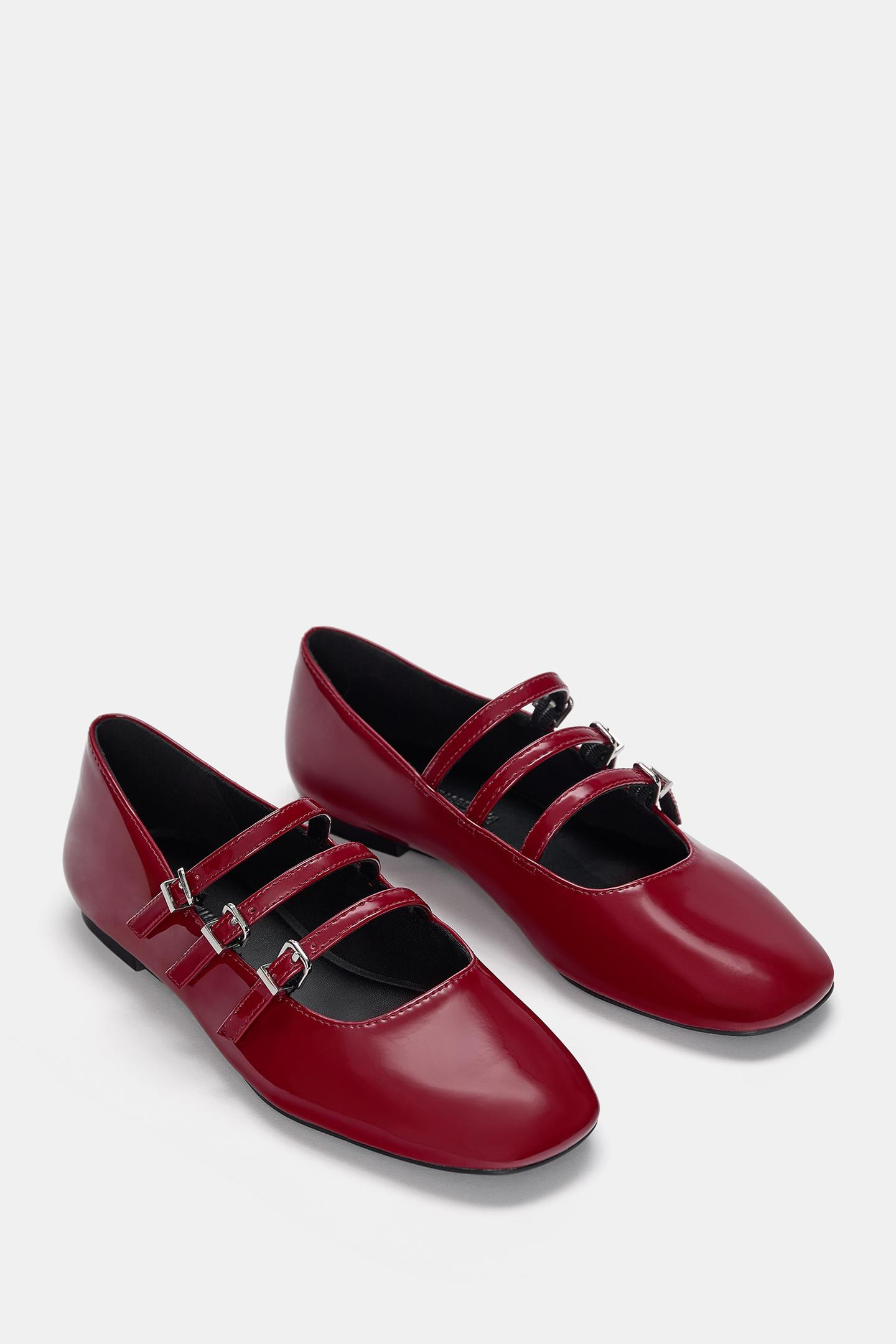 Faux-patent-finish ballet flats with straps | PULL and BEAR UK