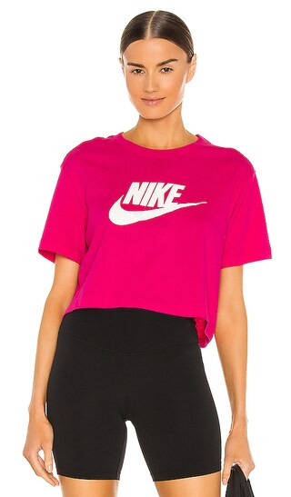W NSW Tee Essntl Crp Icn Fireberry/White | Revolve Clothing (Global)