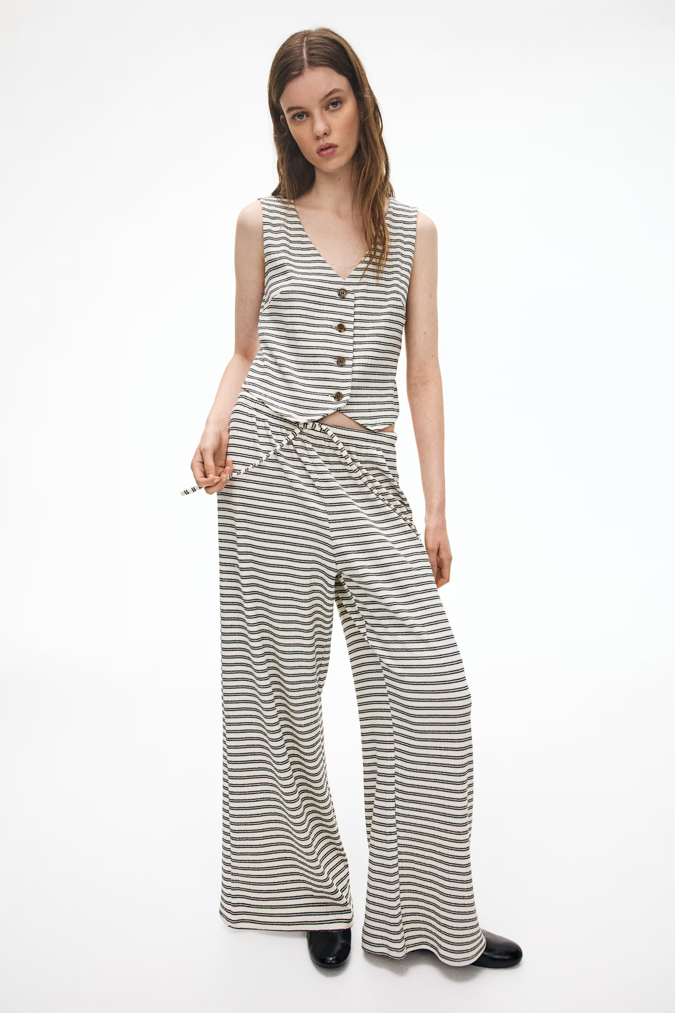 Wide drawstring trousers - Cream/Striped - Ladies | H&M GB | H&M (UK, MY, IN, SG, PH, TW, HK)