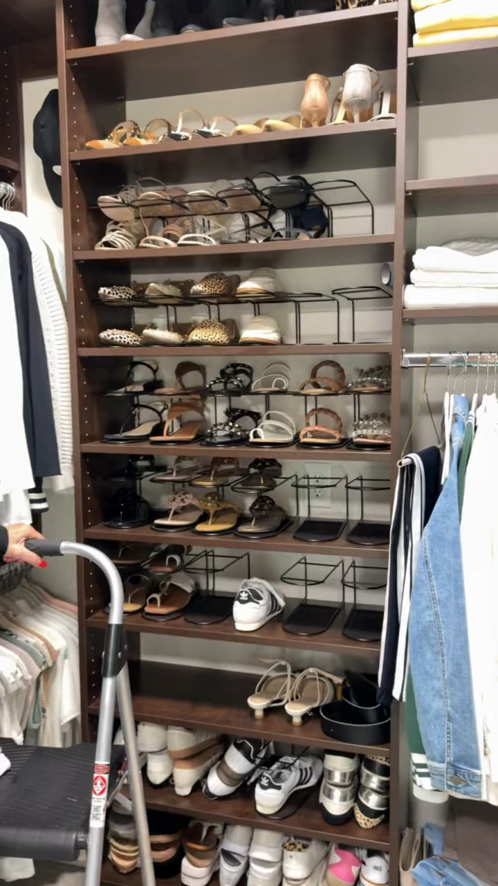 These shoe slot organizers are sooo good!