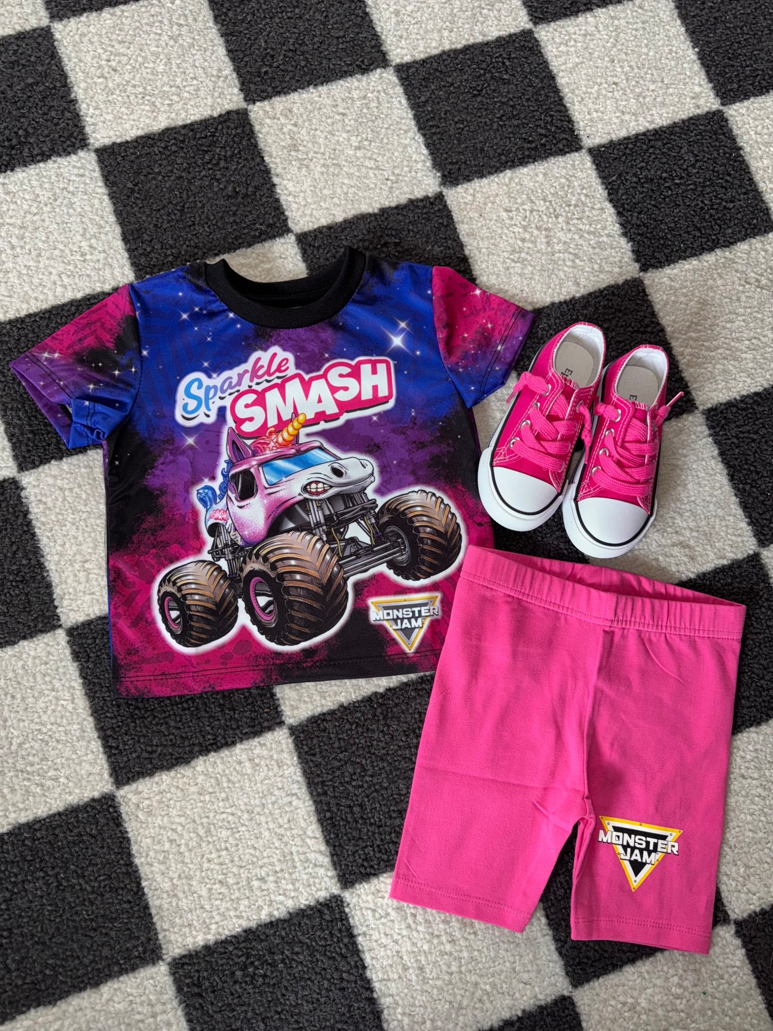 Sparkle Smash outfit 