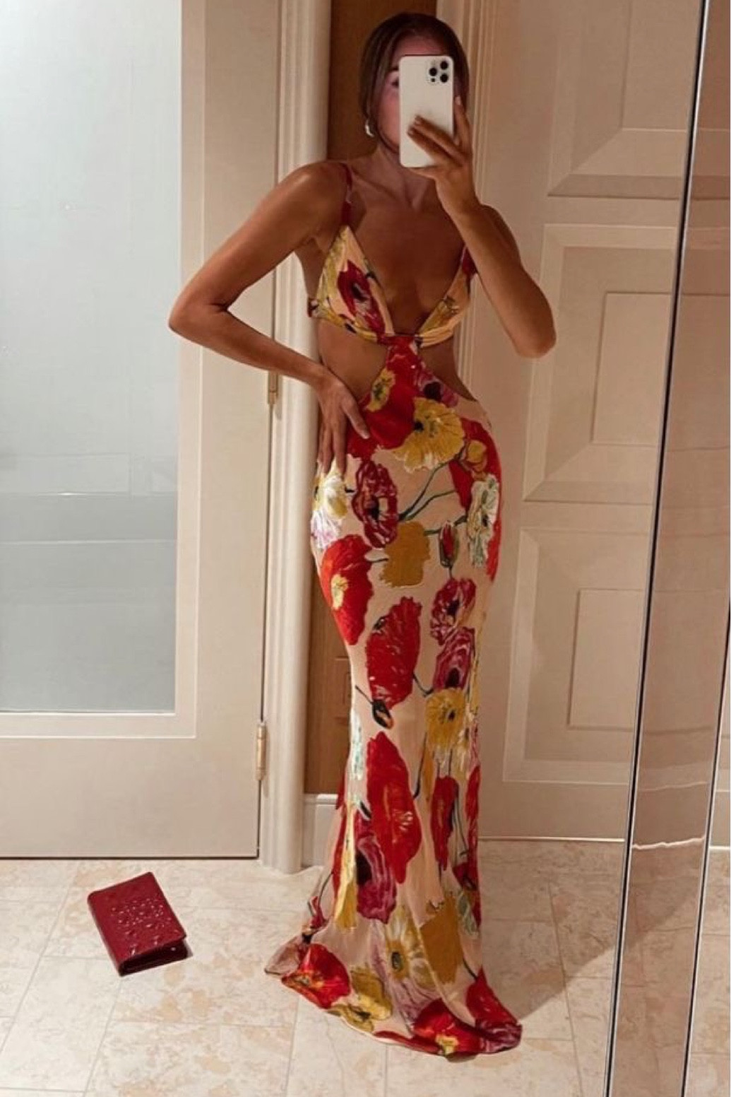 Dari Gown from Cult Gaia (sold out) but linked a similar style/print 

#LTKFind #LTKstyletip