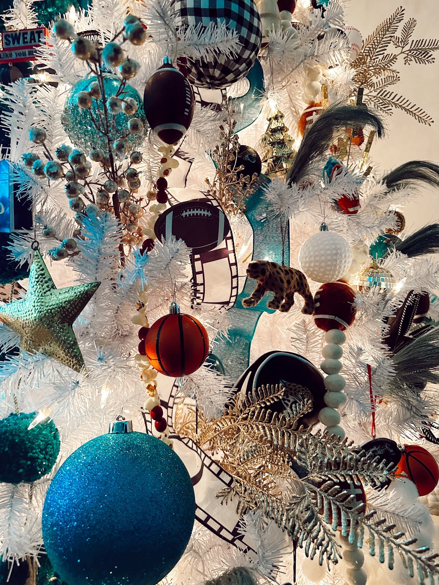 Media room tree close up!! 

#christmastreedecor 

#LTKSeasonal #LTKhome #LTKHoliday