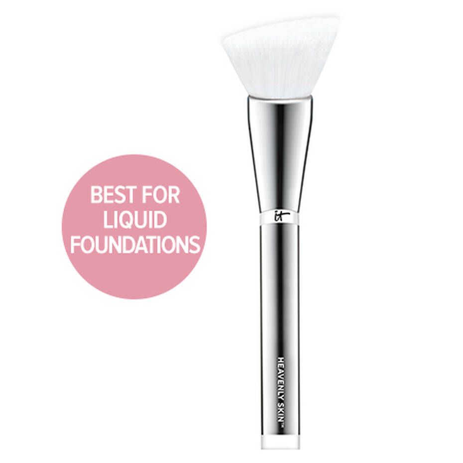 Heavenly Skin™ Skin Smoothing Complexion Brush #704 | IT Cosmetics (US)