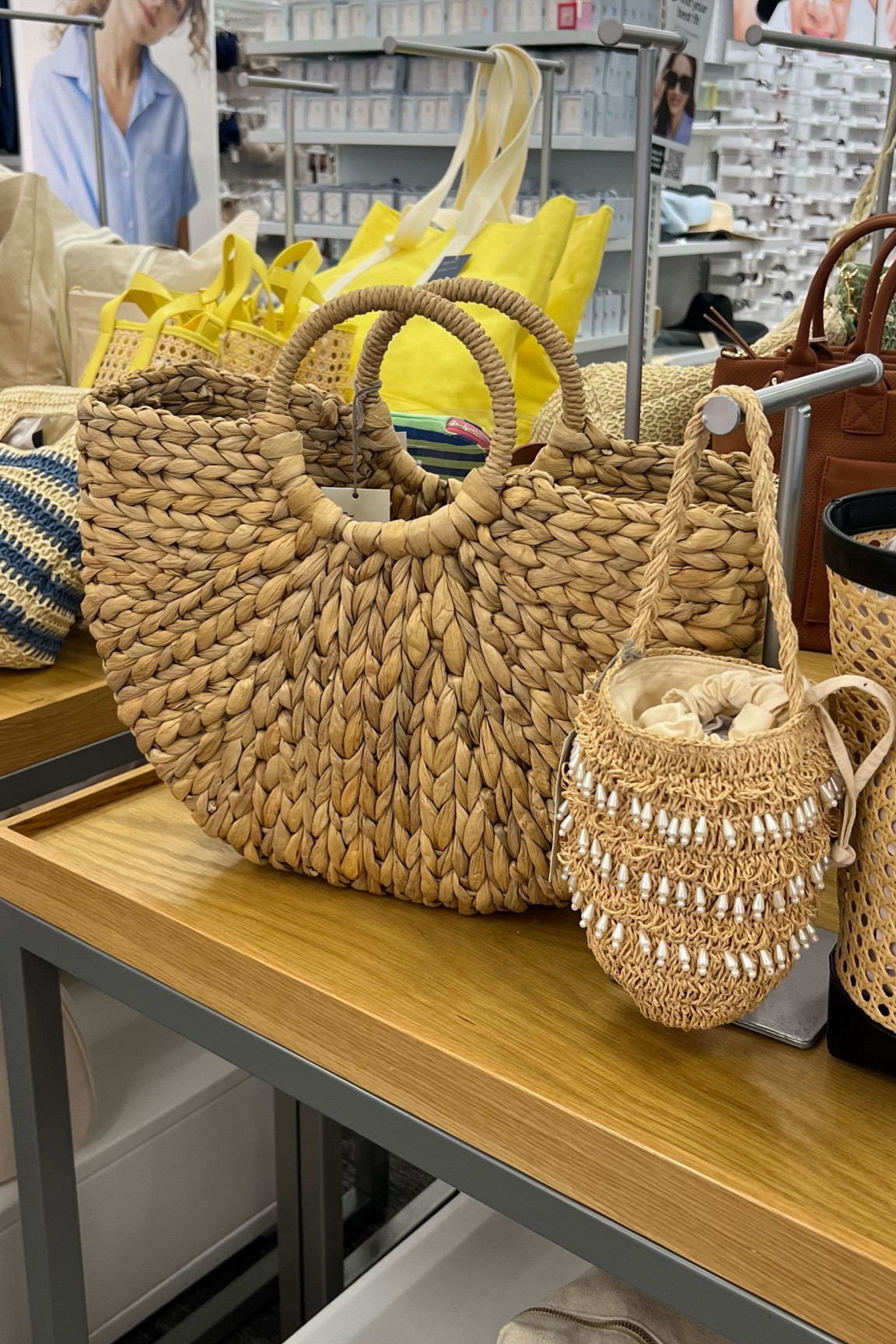 This screamed vacation bag! 

#LTKfindsunder50 #LTKitbag