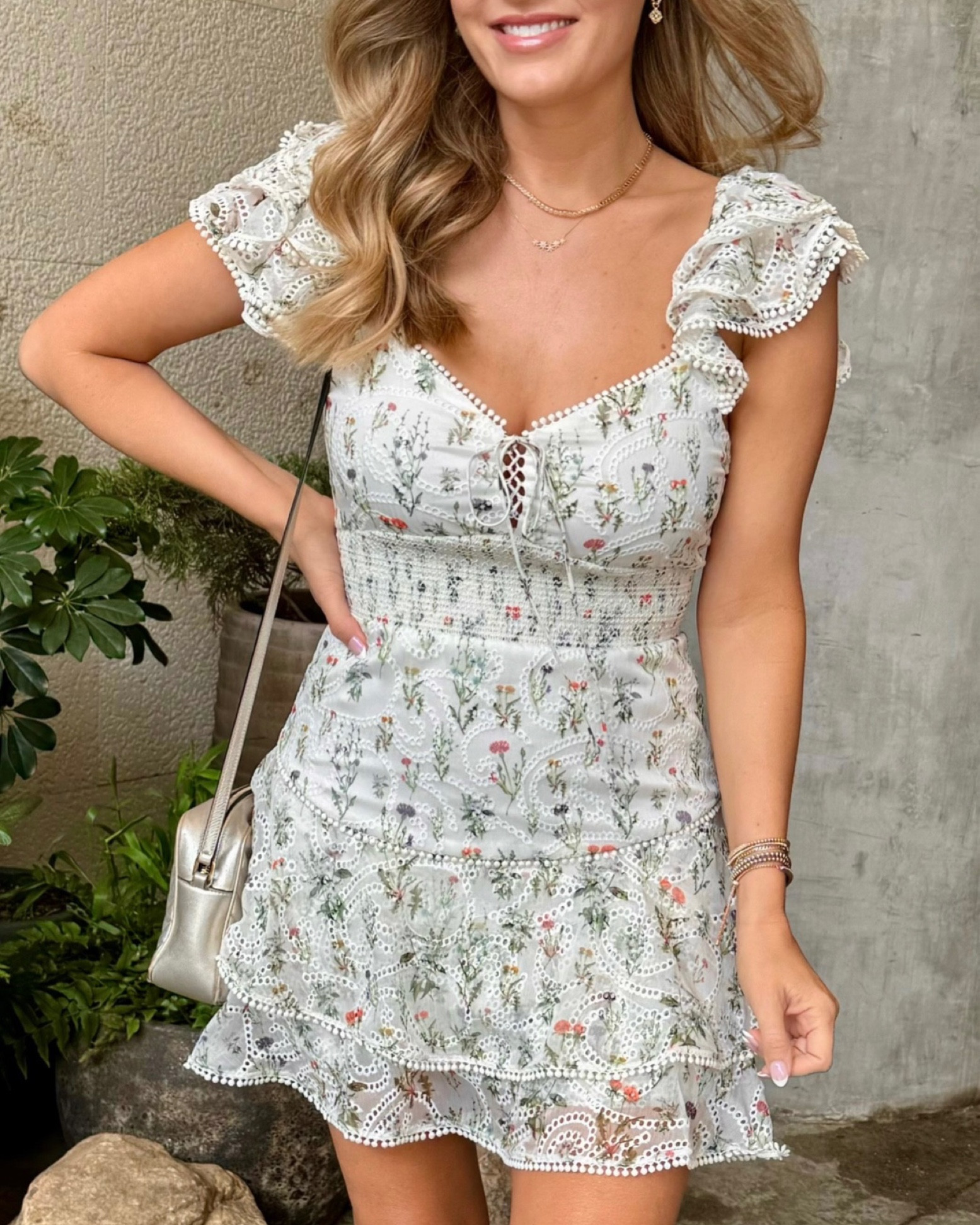 40% off!!!!! Love this cute floral dress! Wearing a size 6

#LTKSaleAlert #LTKFindsUnder100 #LTKOver40